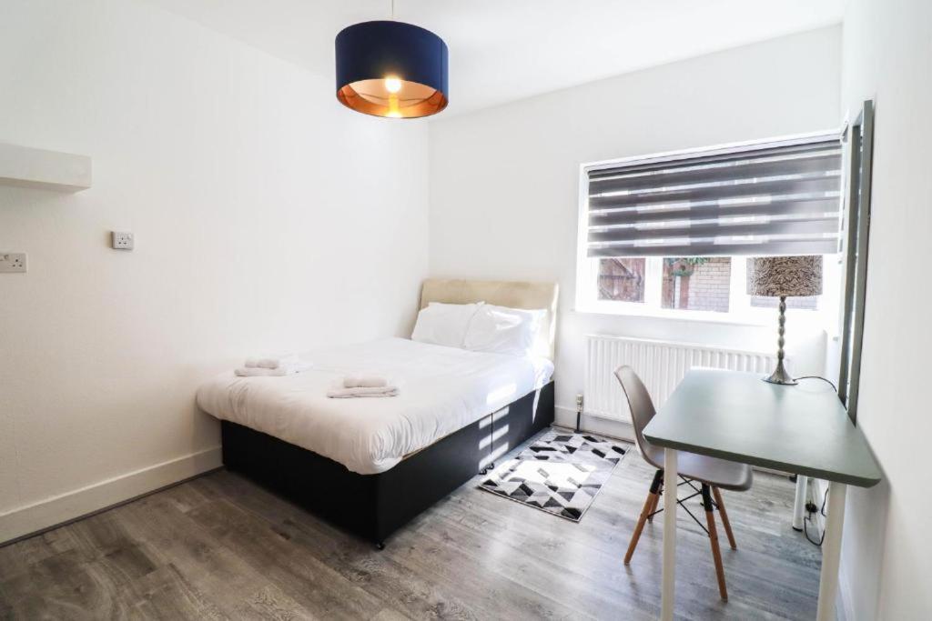 Urban Oasis Bed and Breakfast London Exteriör bild